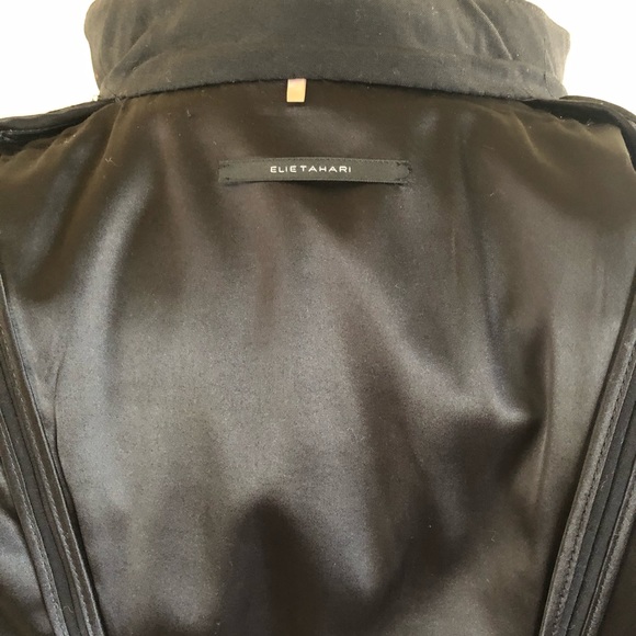 Blazer - Picture 3 of 8